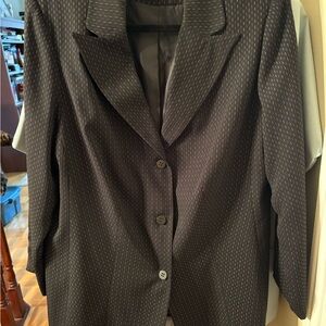 Classic Women's Pinstripe Blazer - Black